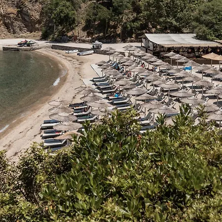 Porto Elea Camping & Kamp alanı *