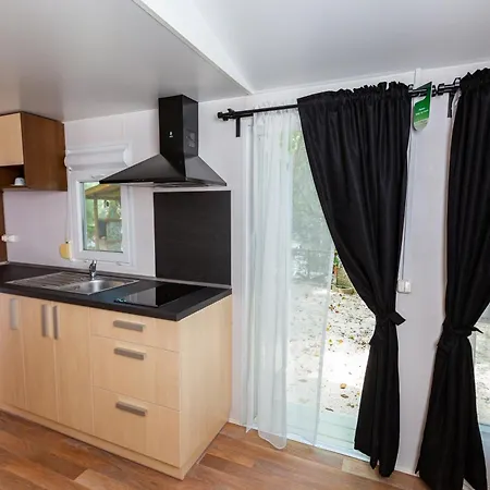 Porto Elea Camping &