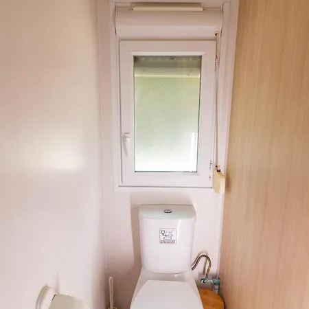 Porto Elea Camping & Kamp alanı *