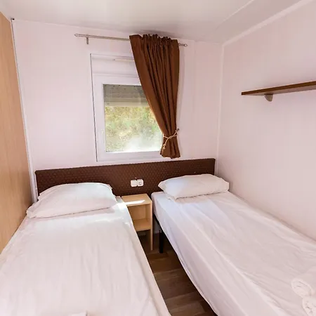 Porto Elea Camping & Kamp alanı Metokhion Zografou
