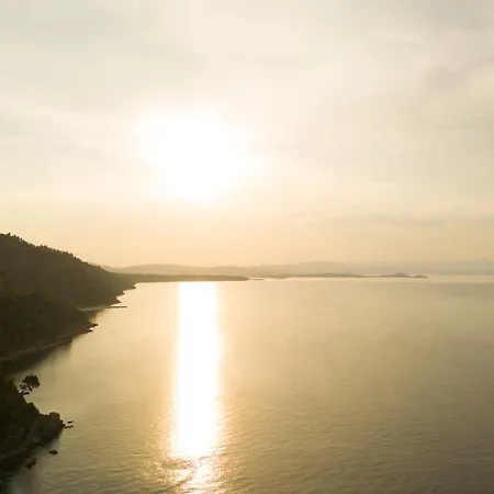 Porto Elea & Κάμπινγκ