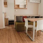 キャンプ場 Porto Elea & *